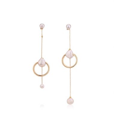 Circled Pearl Drop Long Chain Earrings