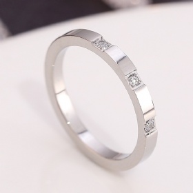 3 Diamond Band Ring