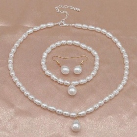 Pearl Jewelry Set