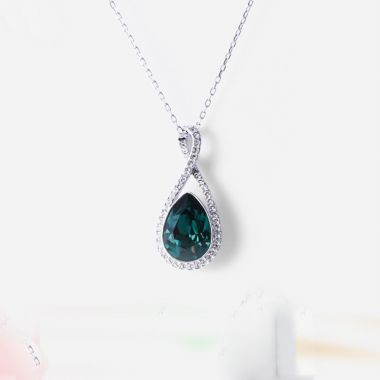 Pear Gem Diamond Necklace